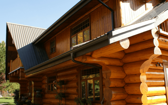 Exterior view of BC Builders Custom built log home.